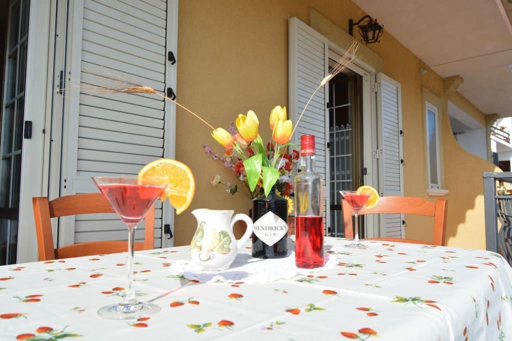 Ferienwohnung Blue Marlin Marina di Camerota Exterior foto